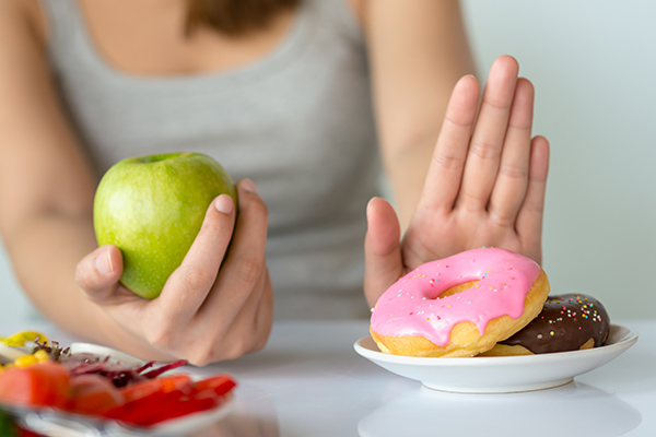 Do General Dentists Recommend Avoiding Sugar Completely?